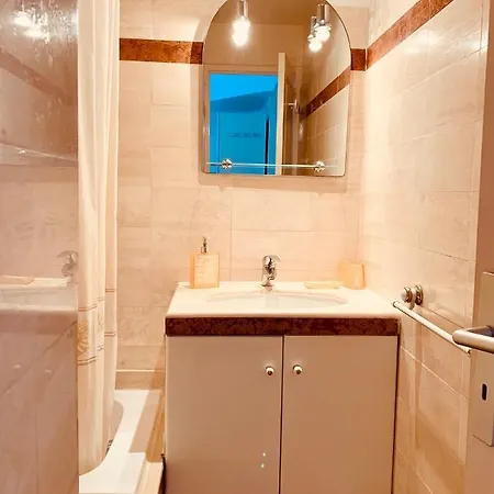 Los Angeles Apartment Cannes